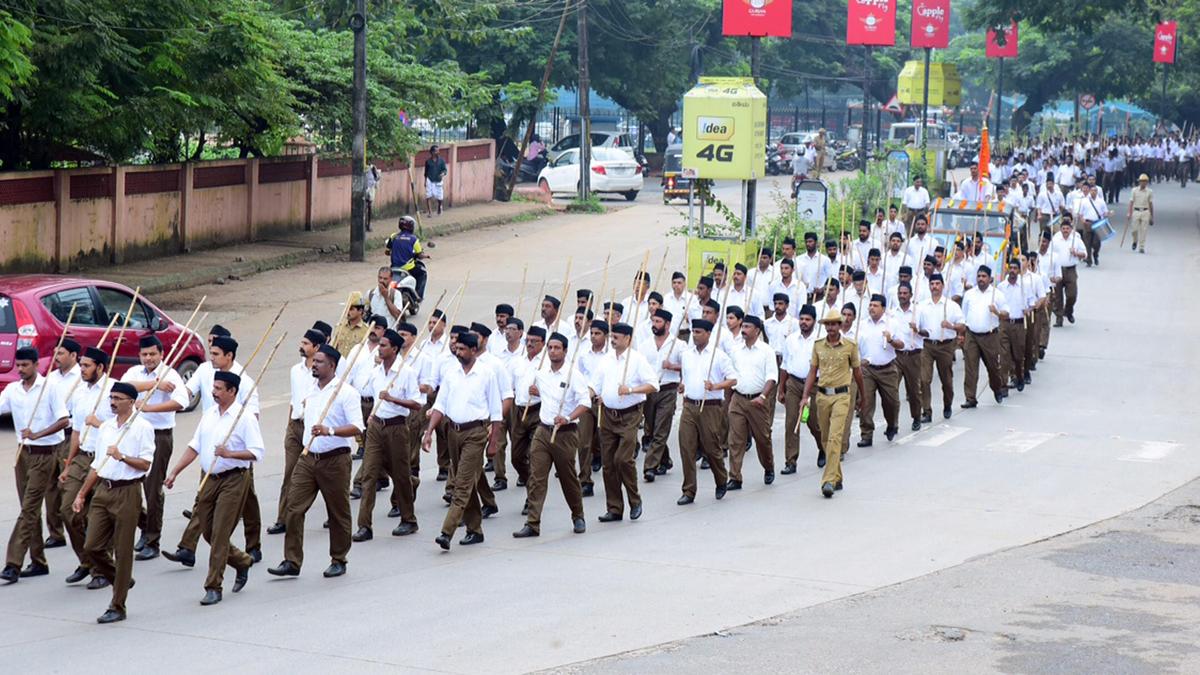 Two teachers suspended in Yadgir for participating in RSS events