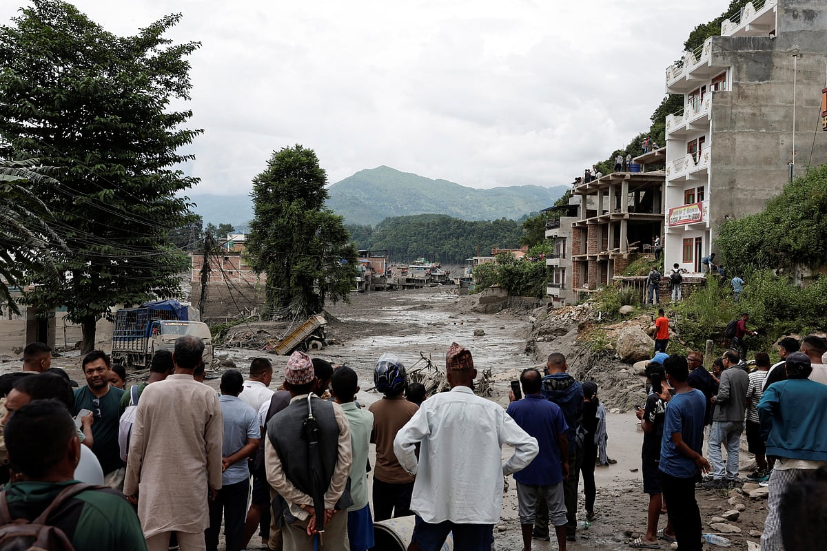 Nepal floods: Scenes of destruction and despair