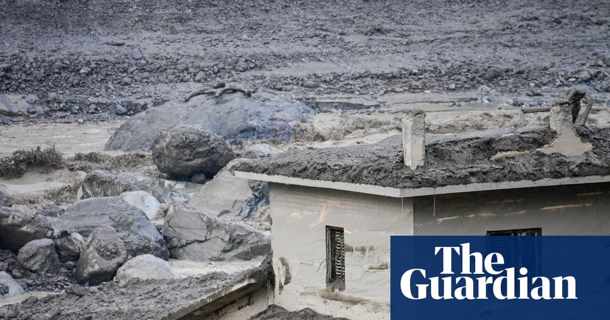 What caused the catastrophic flash flood in Nepal and Tibet – and how does a glacier collapse?