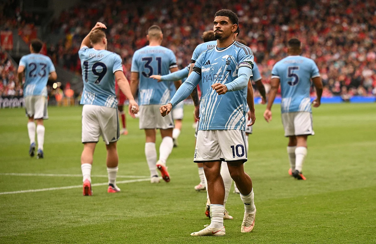 Liverpool held by Forest on Iraola's Anfield debut