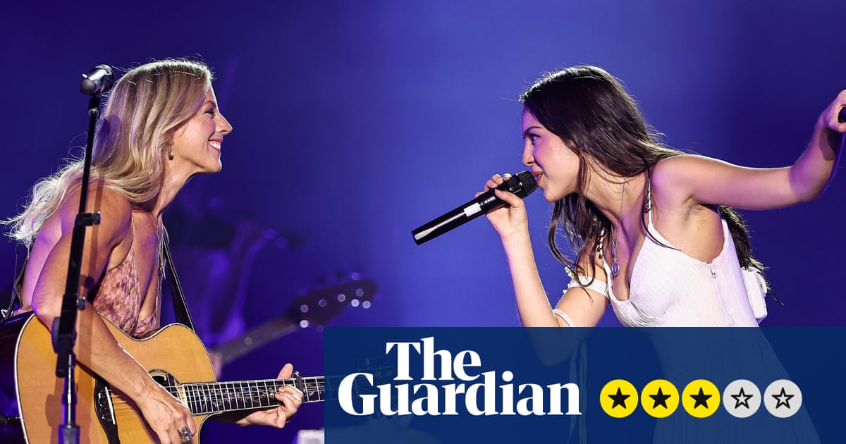 Daisy Chain Fields review – Olivia Rodrigo’s women-led festival is electric amid extreme heat