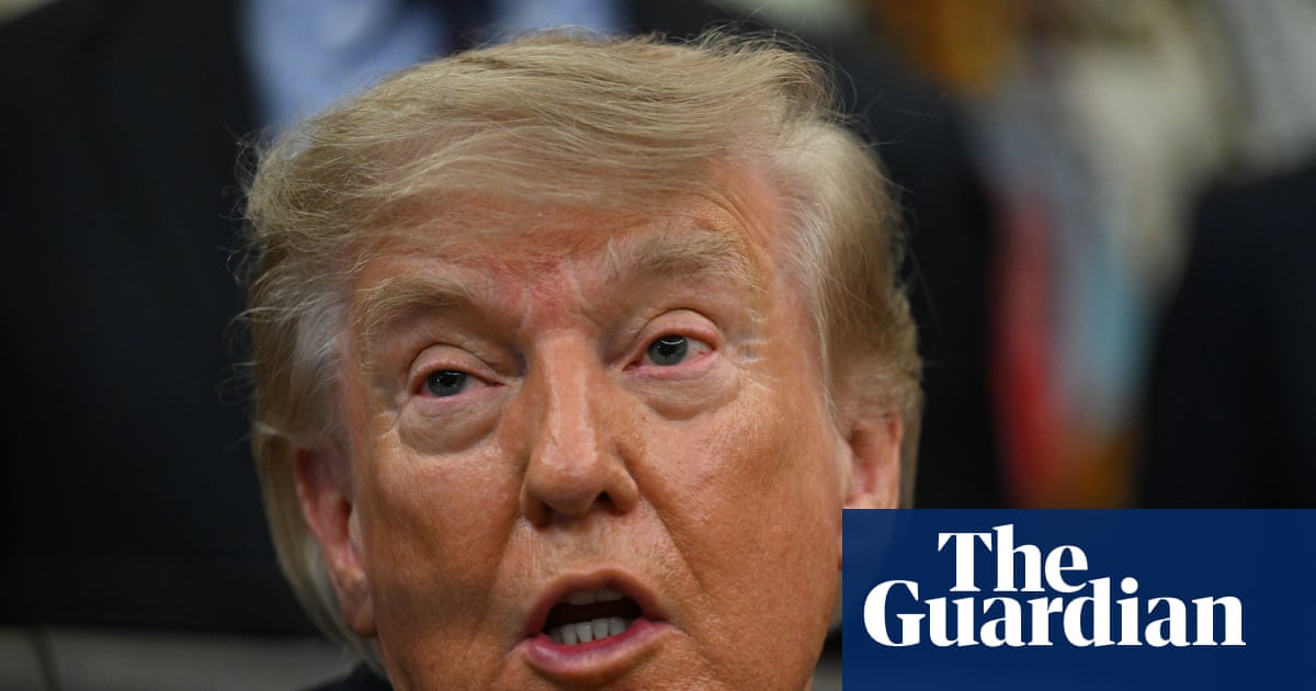Trump suggests he is reviewing US support for UK over Falkland Islands