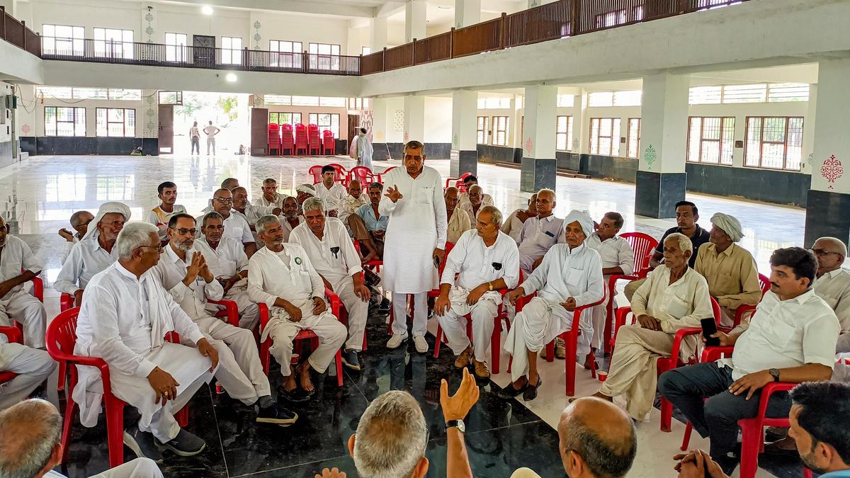 Kandela Khap condemns restrictions on inspections of Haryana government schools