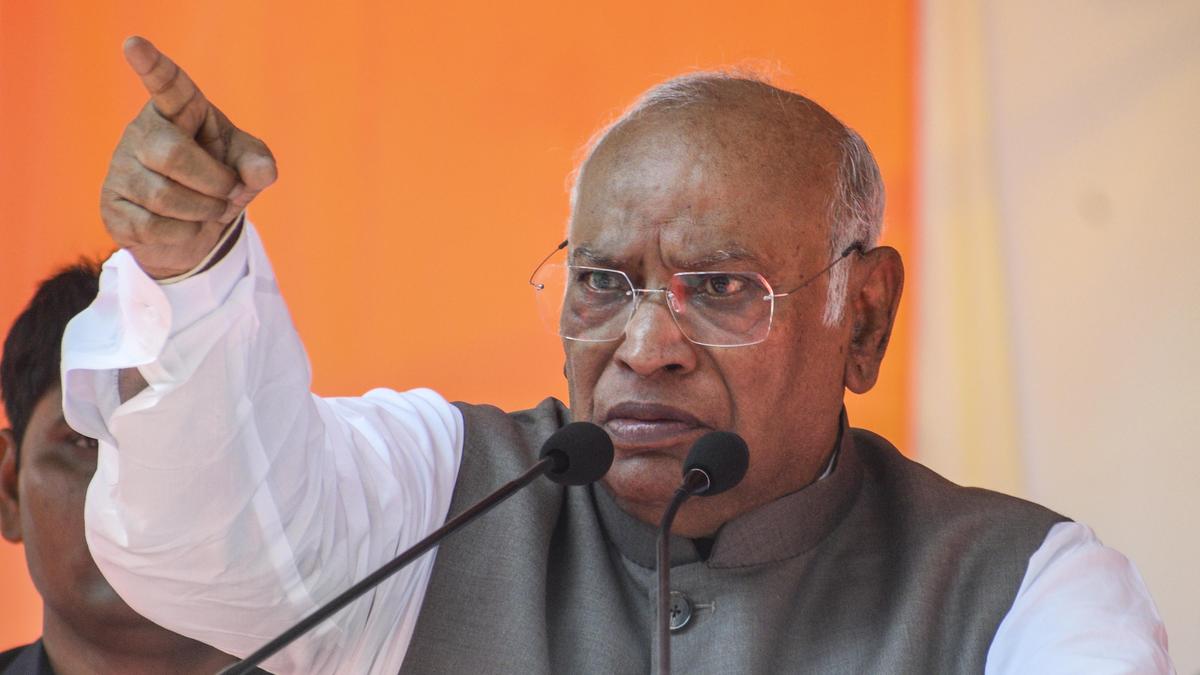 Congress steps up attack on BJP after FIR against Rahul Gandhi over ‘purification’ row