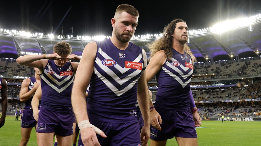So good for so long this year, Dockers wilt at inopportune time against Hawks