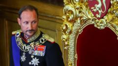 Norway's Haakon takes oath as mourners pay respects to late King