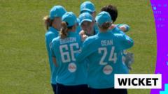 'One-handed screamer!' – Capsey's stunning catch on wicketkeeper debut