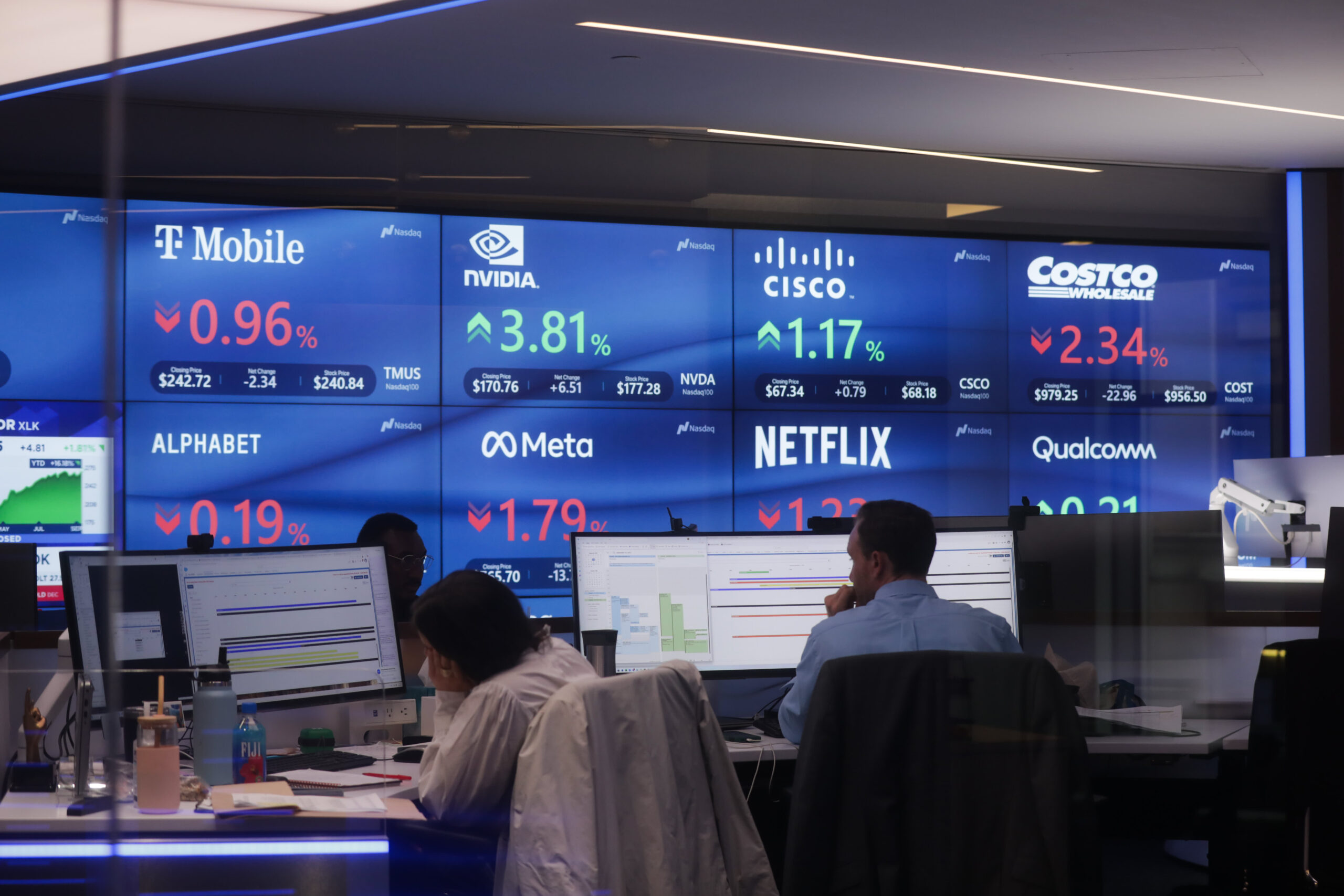 Big Tech stocks have lagged the broader market nearly all year. Here's what's going on