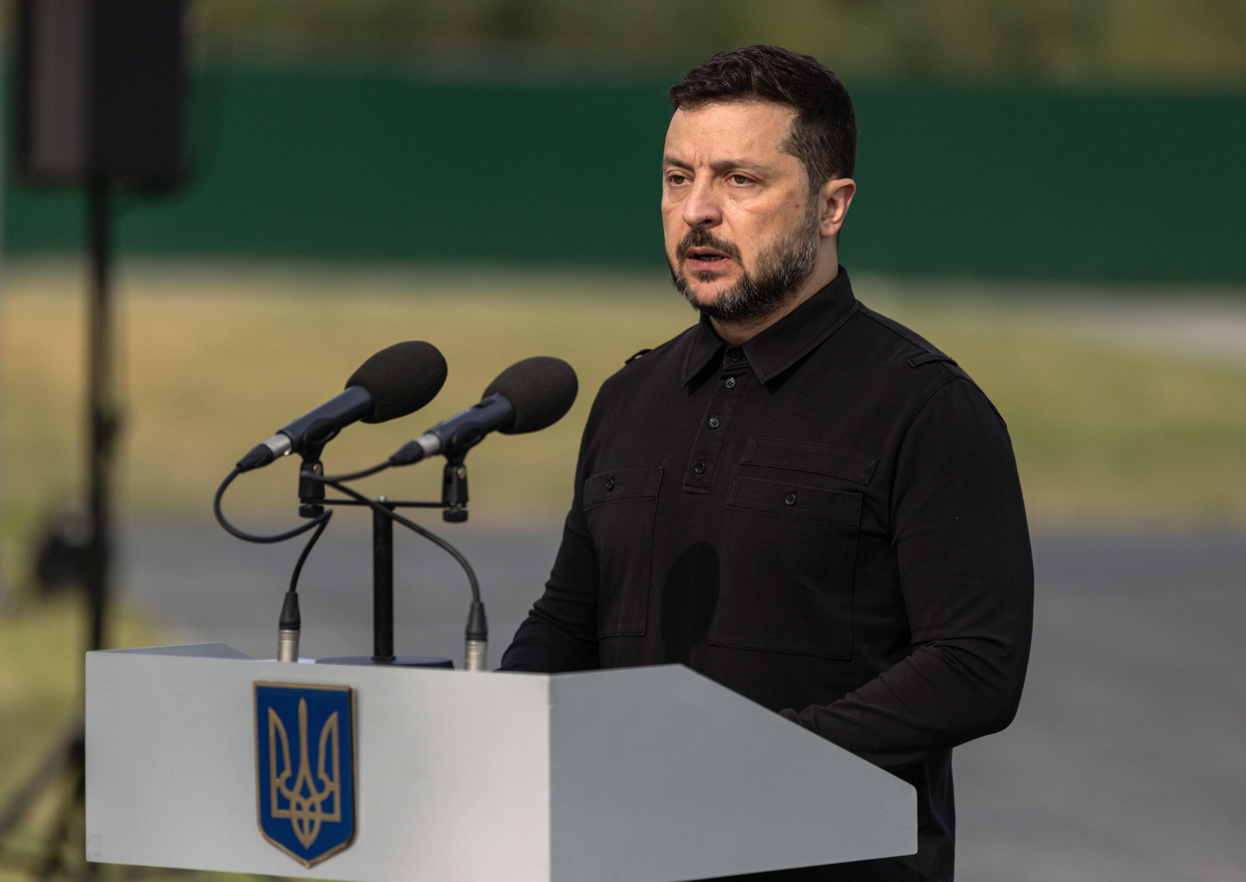 Zelenskyy says airlines should avoid Russian airspace as Ukraine expands drone operations