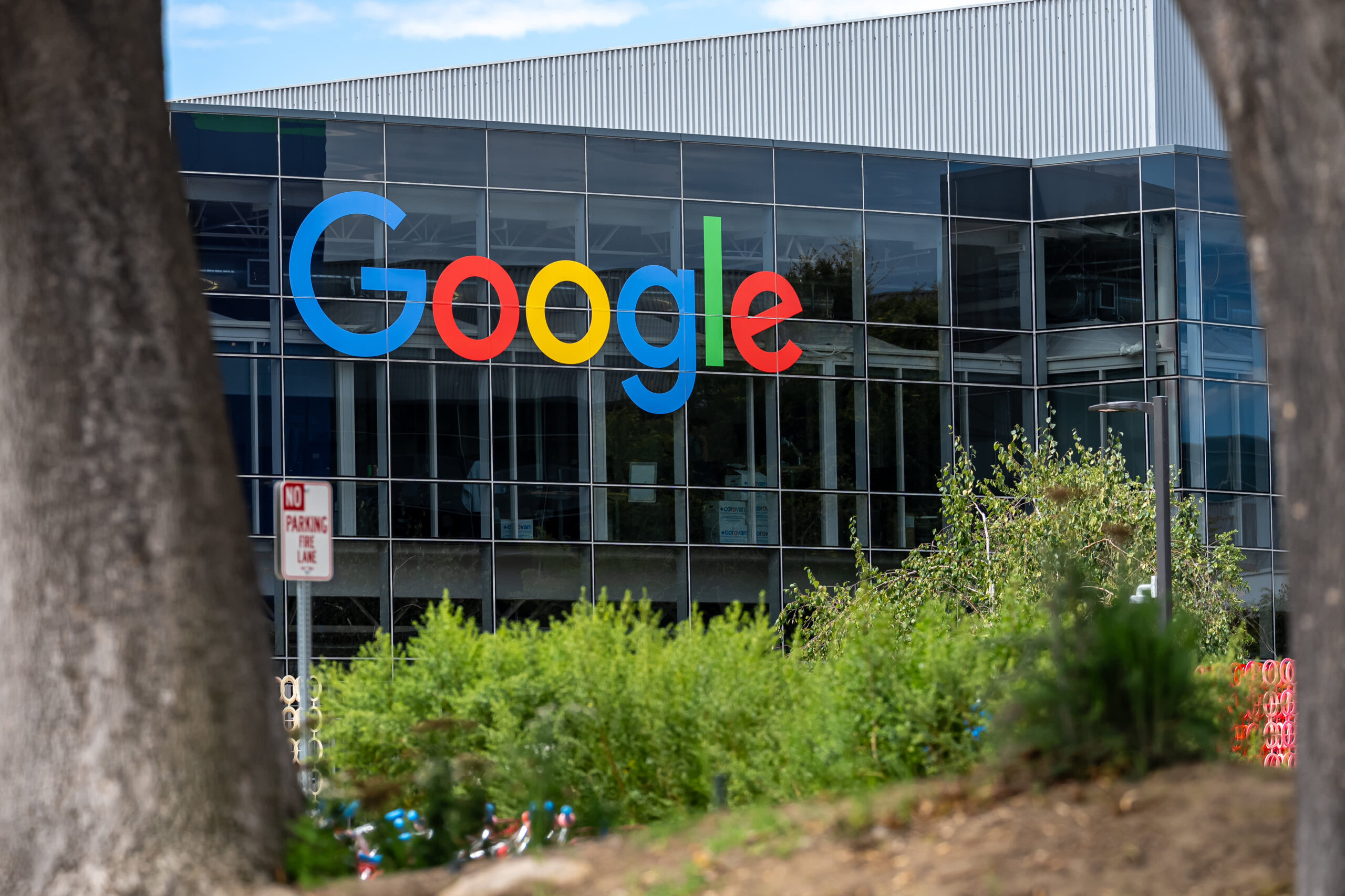Google defeats U.S. bid to force ad tech sale