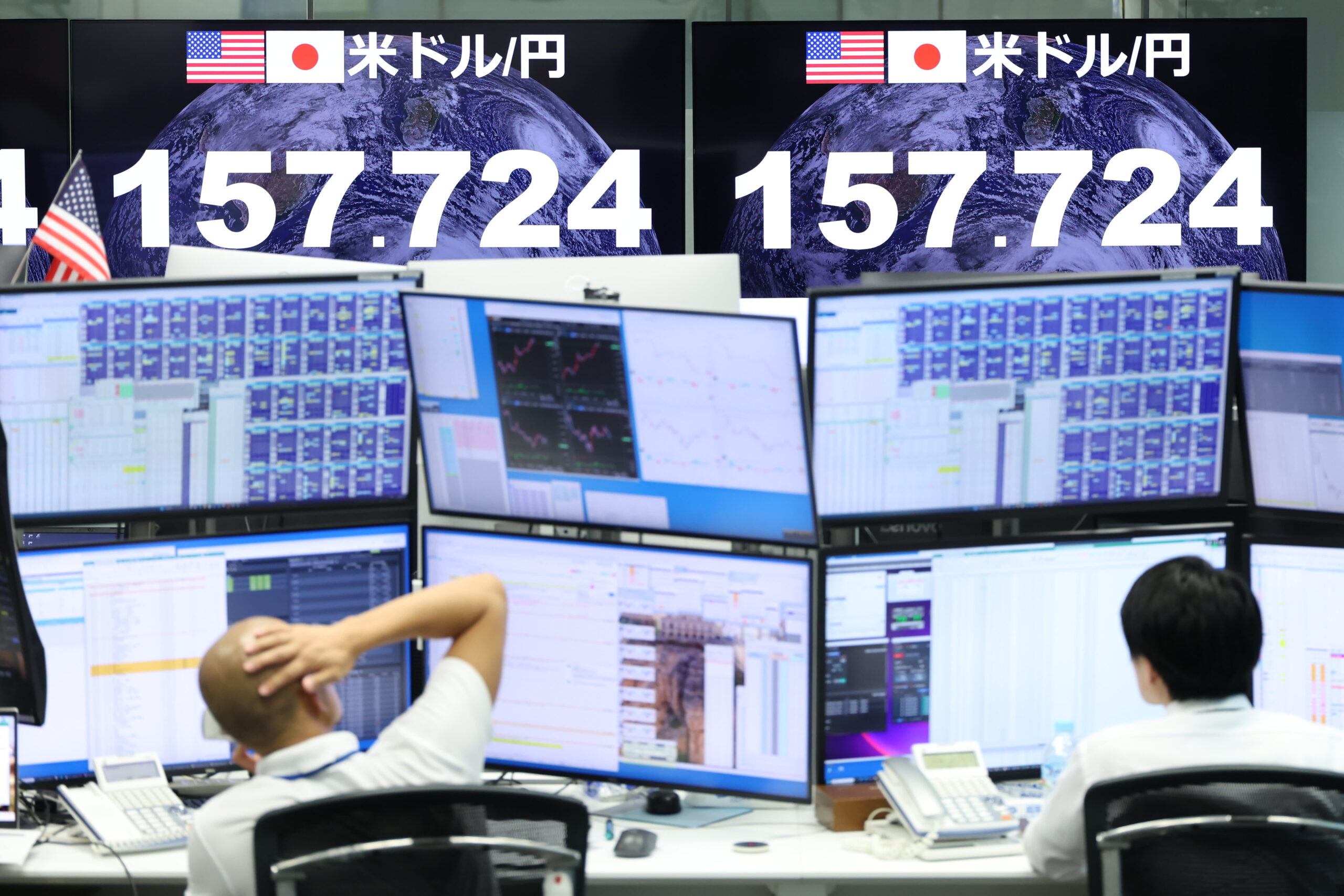 Yen jumps to one-month high as traders weigh chance of further intervention