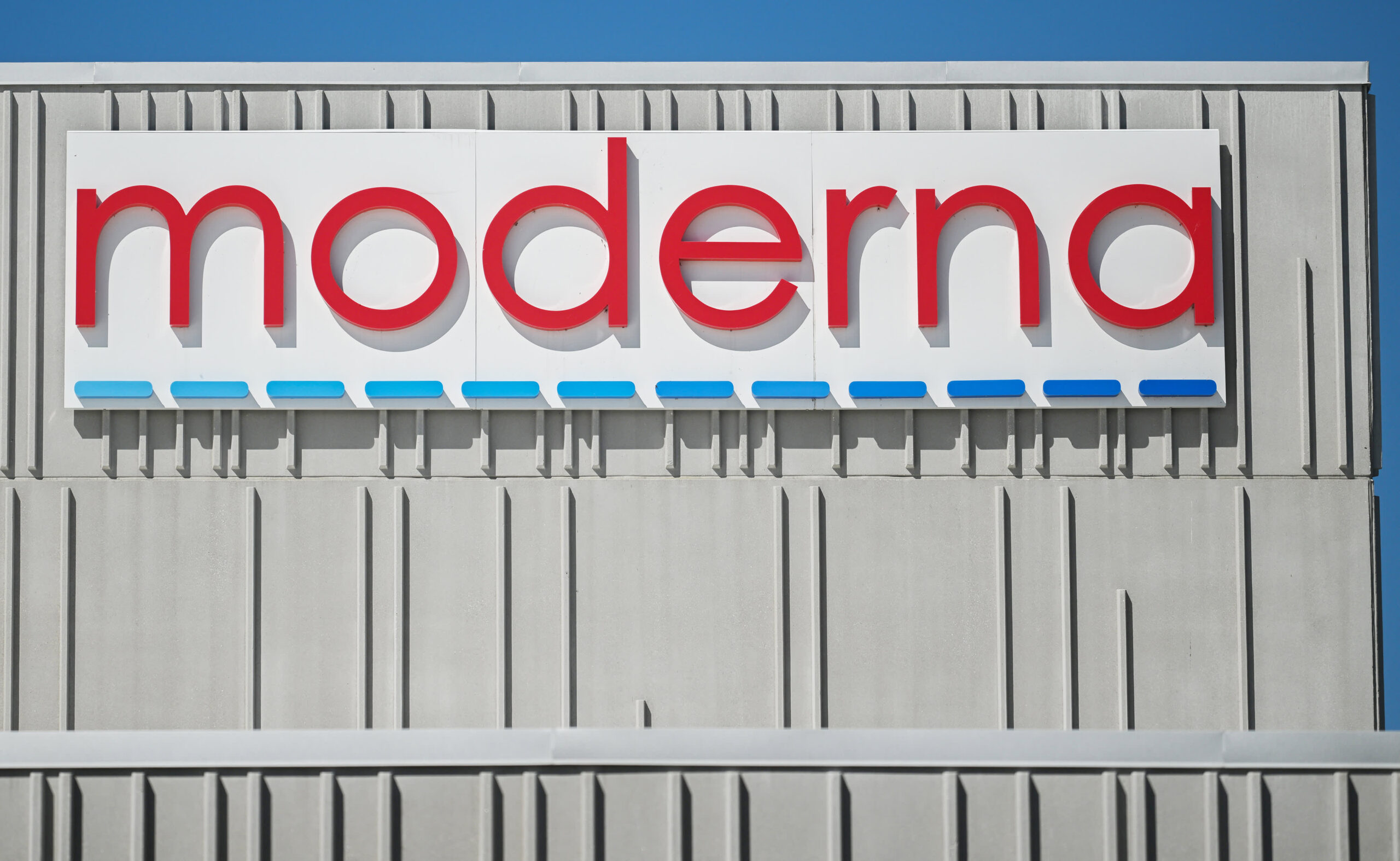 Moderna is now overvalued after cancer vaccine-led stock surge, Rothschild & Co. says
