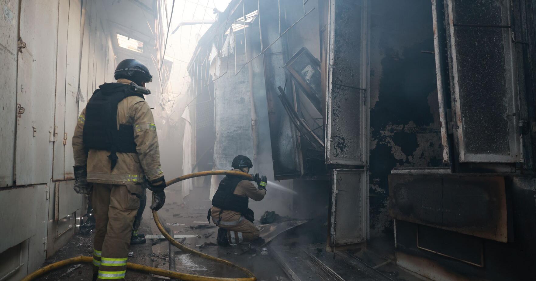 Strikes kill 8 in Ukraine, 1 in Russia after Moscow rejects German calls to de-escalate – The Journal Gazette