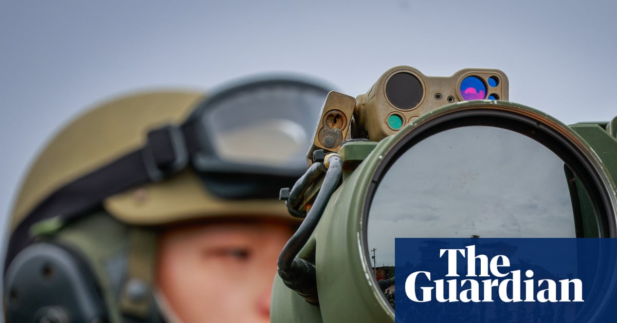 Trump asked Xi Jinping if China would like to buy US weapons, American ambassador says – The Guardian