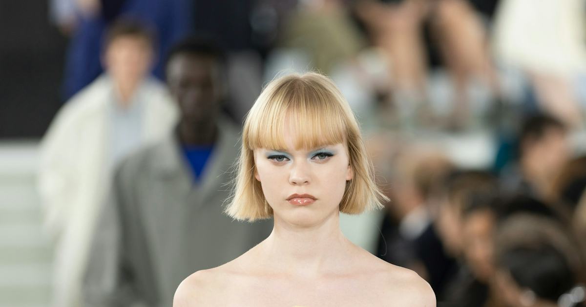 Thanks to MFW, You'll See This Polarizing '80s Makeup Trend Everywhere – The Zoe Report