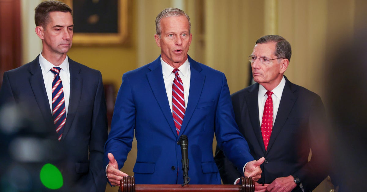 Iran war powers measure falls short in Senate, despite new GOP support – CBS News
