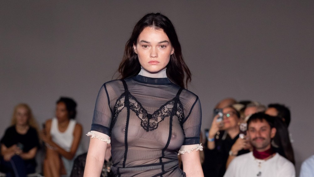 Ester Manas Spring 2027 Ready-to-Wear at Paris Fashion Week