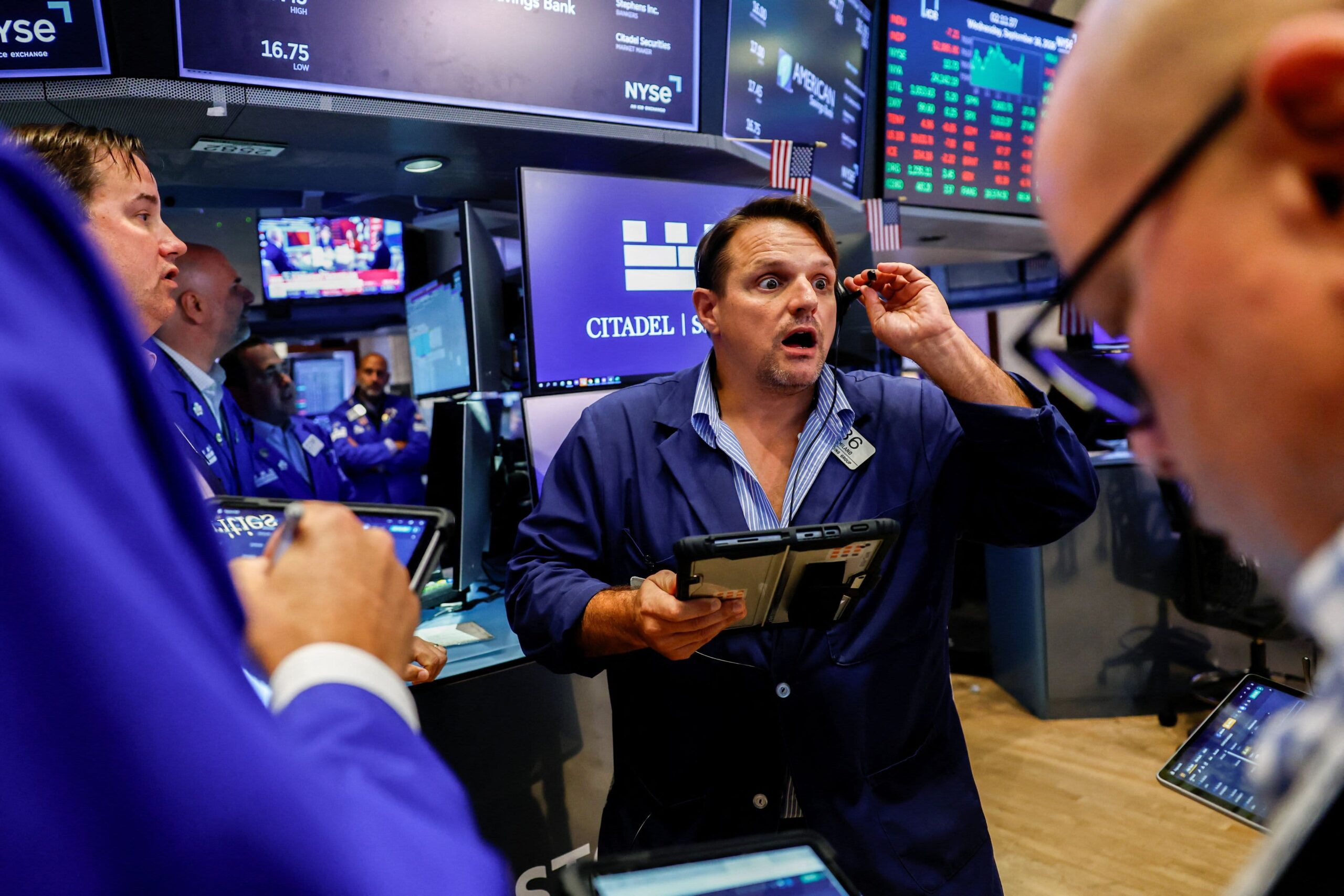 Stock futures are little changed after Nasdaq Composite posts fresh record: Live updates – CNBC