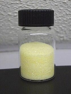 Why are there no flow batteries with symmetric ferrocyanide electrolytes?