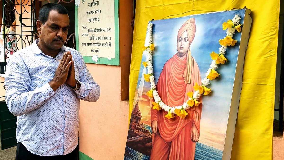 Bengal BJP leaders too busy making Reels, allowing Left to rise, says party MLA