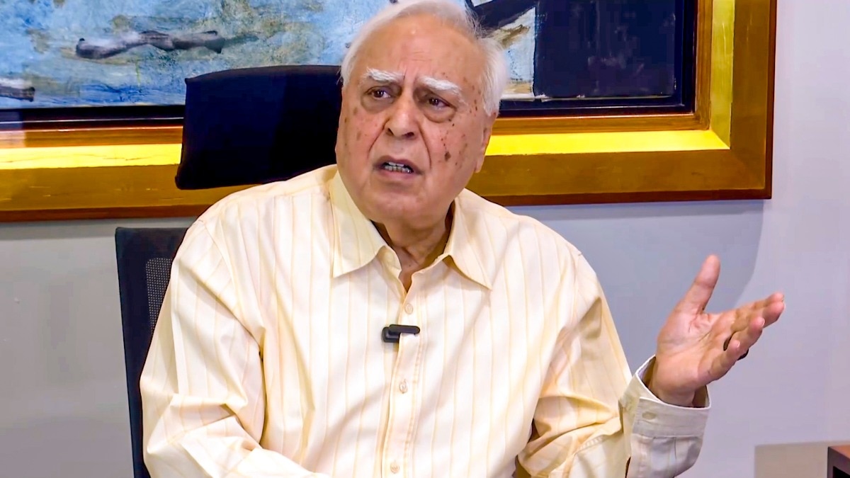 EC manipulates voters' list by SIR: Kapil Sibal seeks Supreme Court intervention