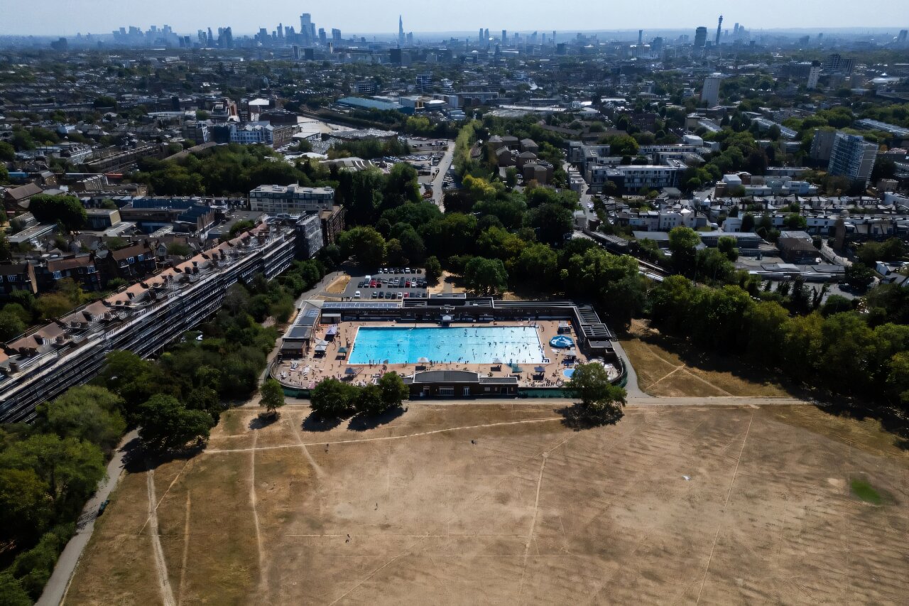UK chalks up hottest summer on record for second year running