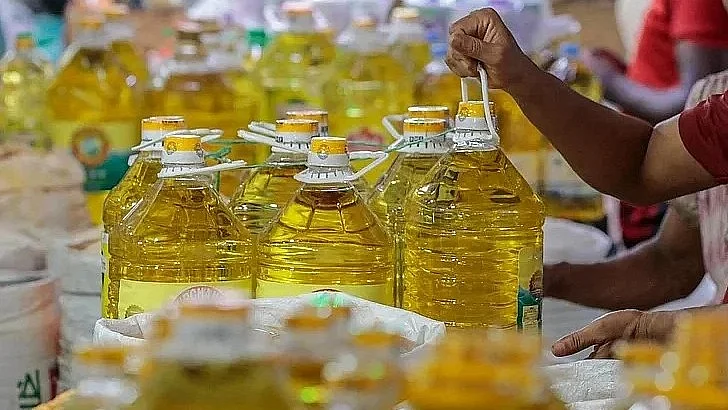 Bottled soybean oil price rises by Tk 5 per litre to Tk 204