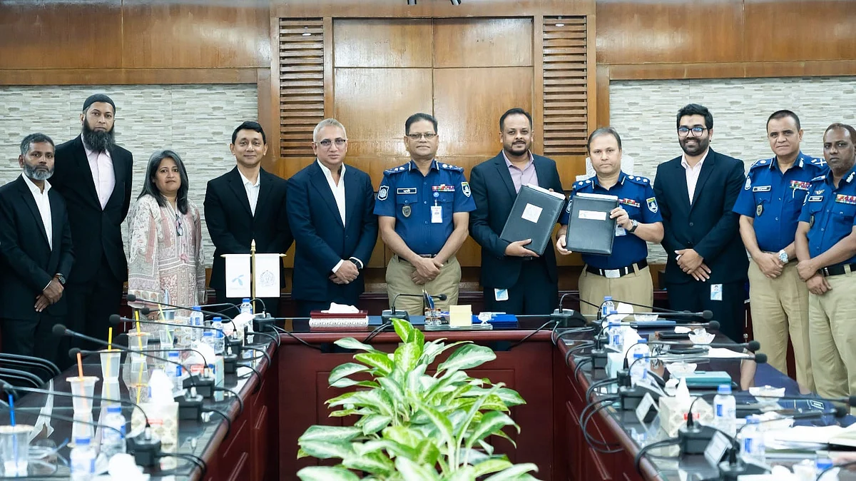 Grameenphone to provide digital services to Bangladesh Police under 10-year deal