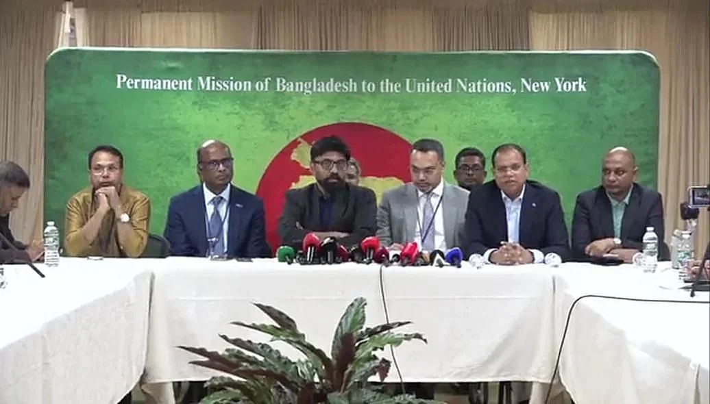 PM holds 30 engagements, talks with 11 countries during New York visit: Mahdi Amin