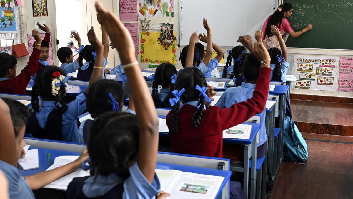 Three-language policy case: Centre given more time to mull SC proposal to exempt current Class 6