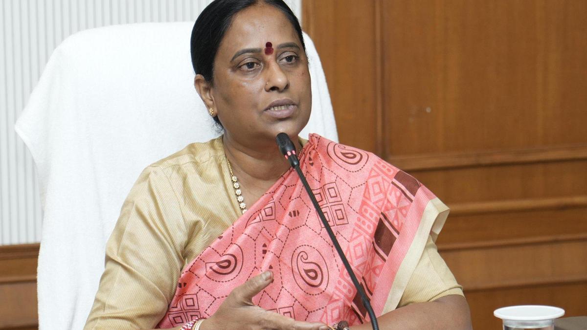 Congress’s signal in dismissing Konda Surekha from Telangana Cabinet