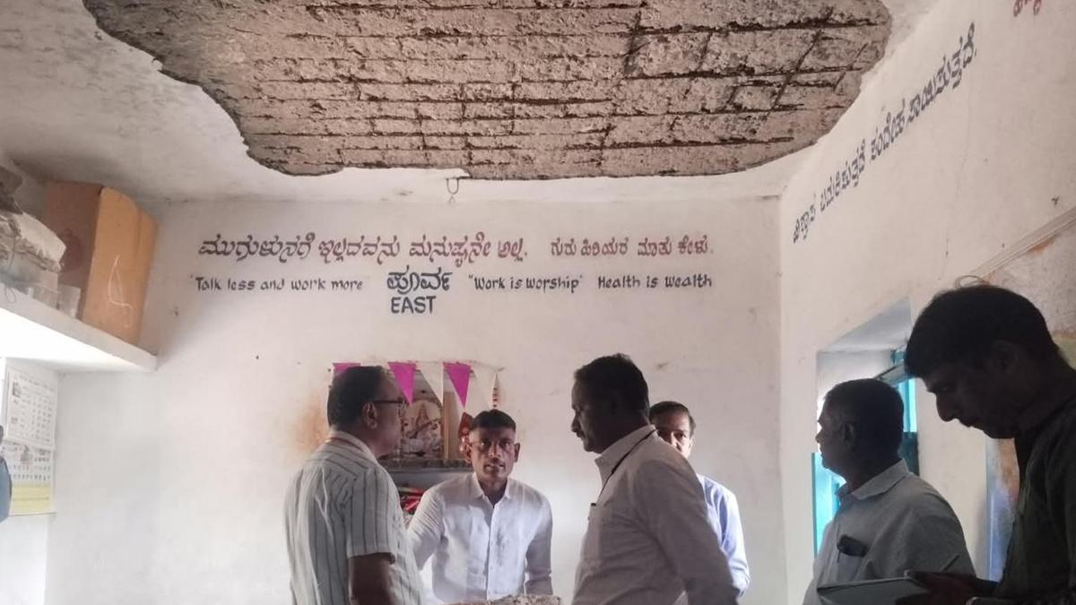 Lokayukta registers suo motu case over school ceiling collapse in Bagalkot