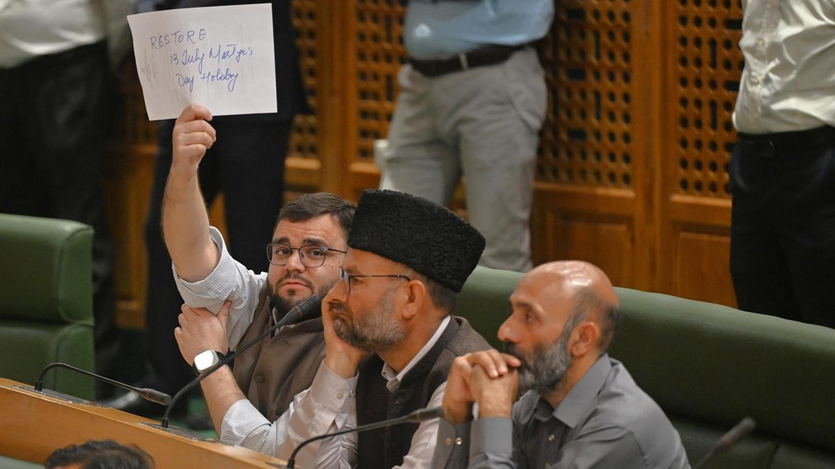 MPs Shashi Tharoor, Manoj Jha praise PDP MLA Mehdi’s Bill on reintegration of displaced Kashmiri Pandits