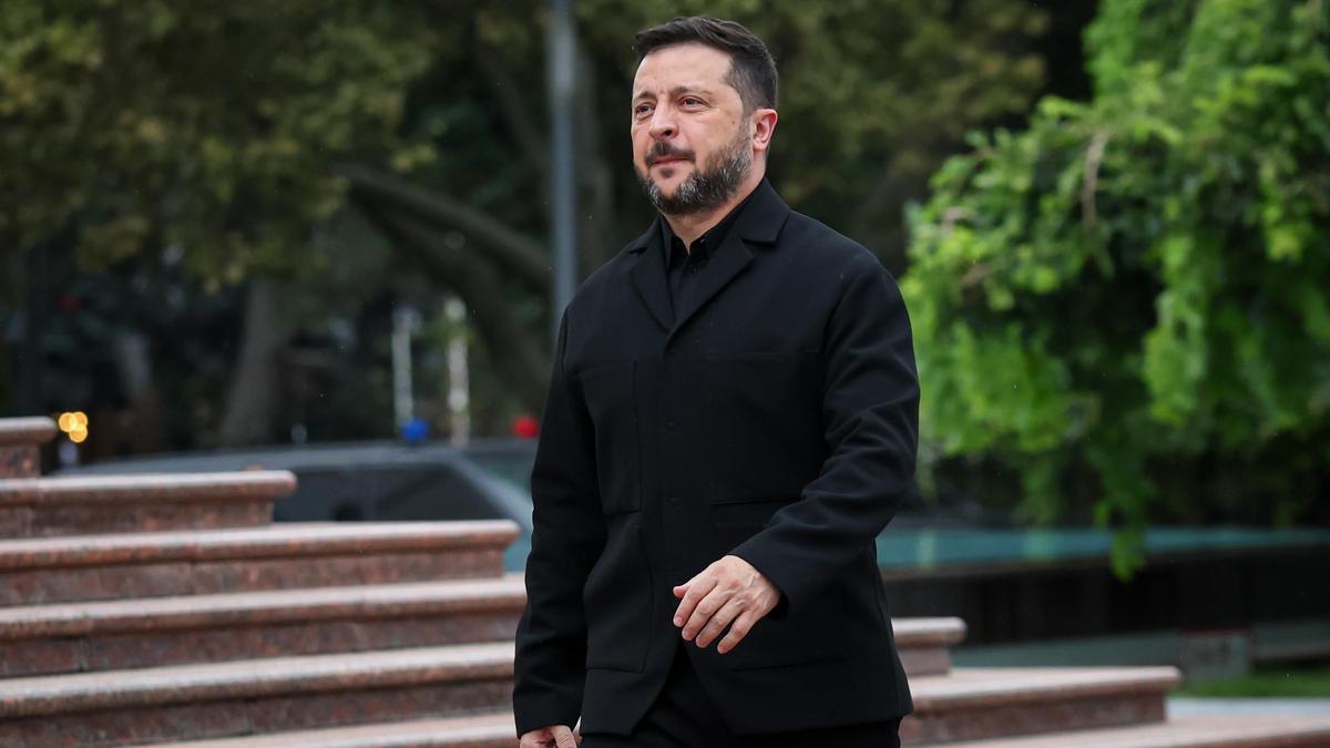 Zelenskyy warns 'safe days in Russian skies are over'