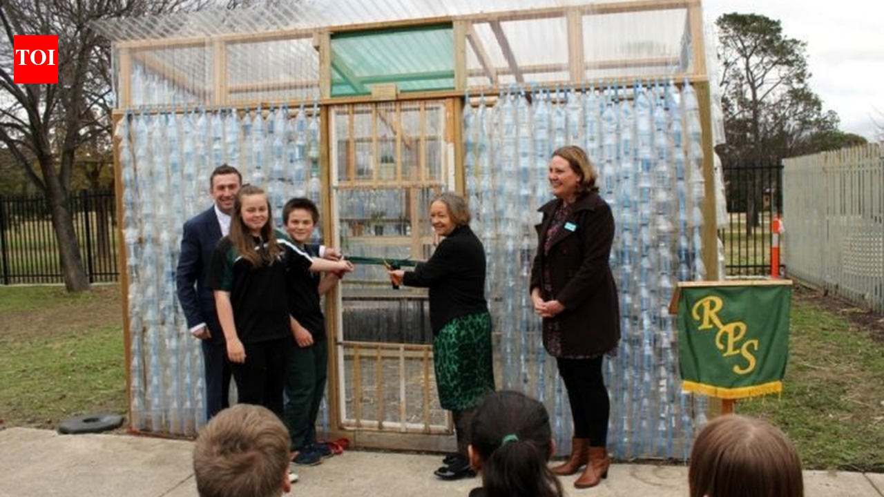 Students collected 2,000+ bottles to build greenhouse that still grows food
