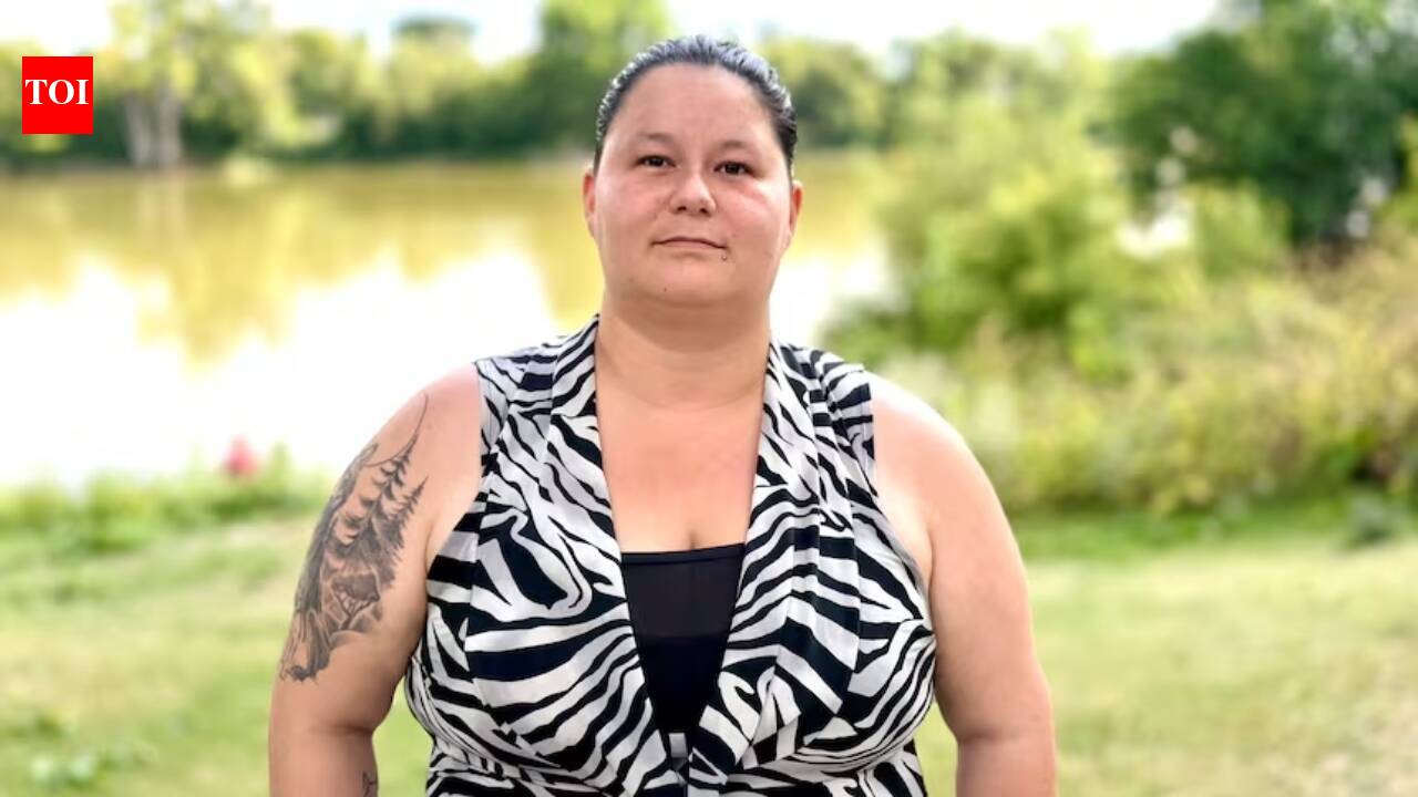 Winnipeg woman saves drowning child and father, says 'I don't feel like a hero'
