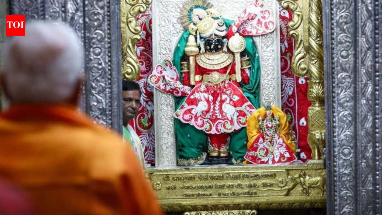 'Profound inspiration for selfless action': PM Modi extends greetings to nation on Janmashtami