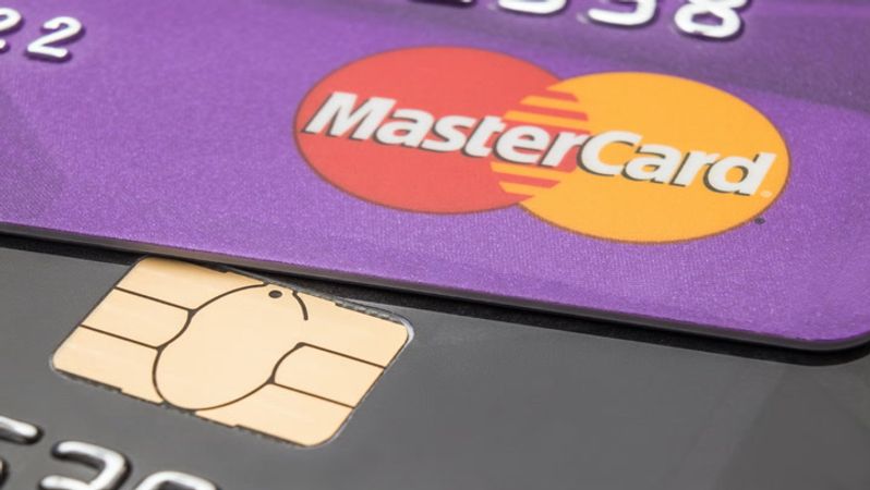 Stablecoin supply stalls, but payments jump 45% as Visa, Mastercard and Stripe connect crypto to cash