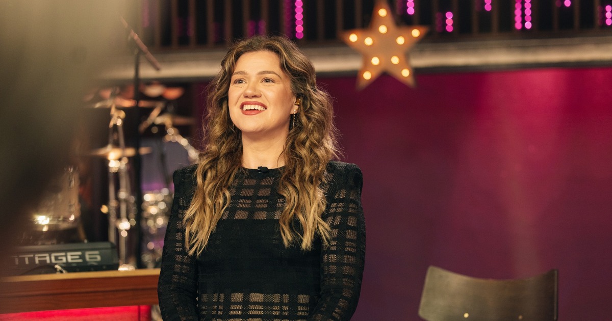 Store Responds After Kelly Clarkson Says Staff Treated Her Like Julia Roberts’ ‘Pretty Woman’ Character – TODAY.com