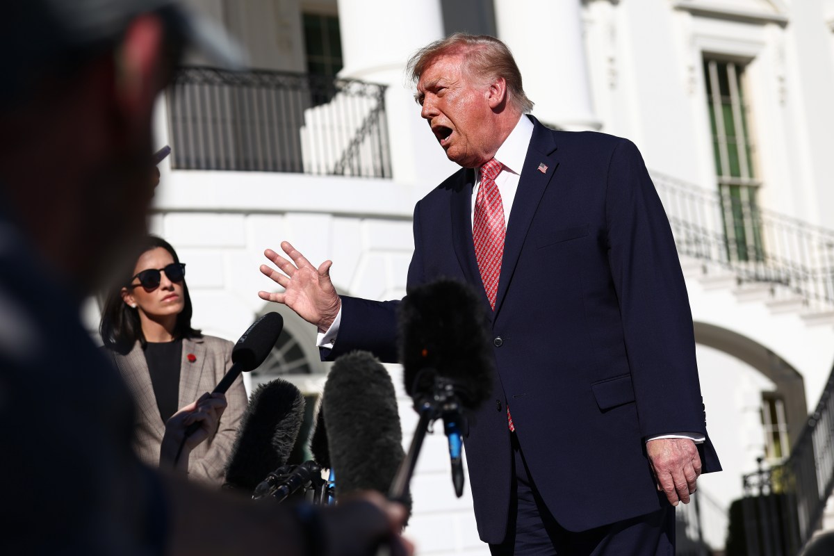 List of Republicans Breaking With Trump on Russia Sanctions Waiver – Newsweek