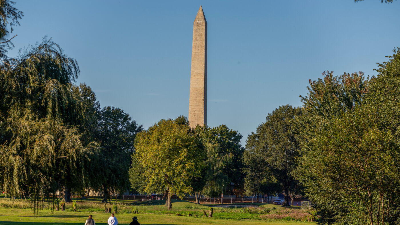 Judge chastises Trump administration plan to push ahead overhaul of DC golf course – NPR