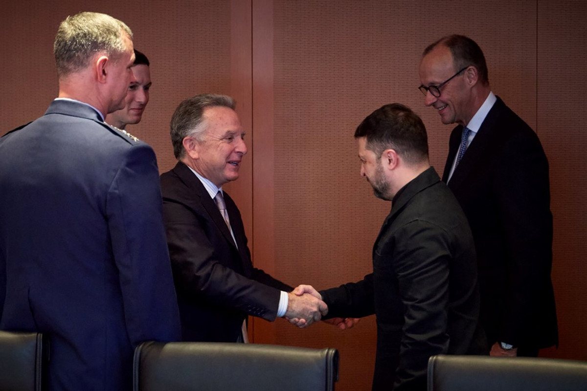First Zelensky, Europe, Then Putin: Witkoff Heads to Oslo for Peace Talks – Kyiv Post