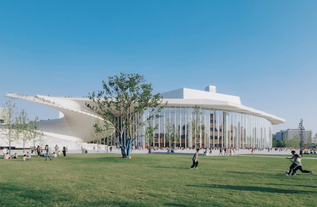 Shanghai Grand Opera House Opens – The Violin Channel